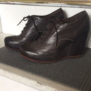 Kork-Ease grey wedge shoes. Like new!